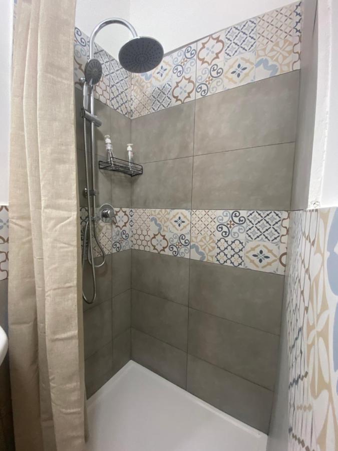 Casa Labi Apartment แตร์มินิ อิเมเรเซ ภายนอก รูปภาพ