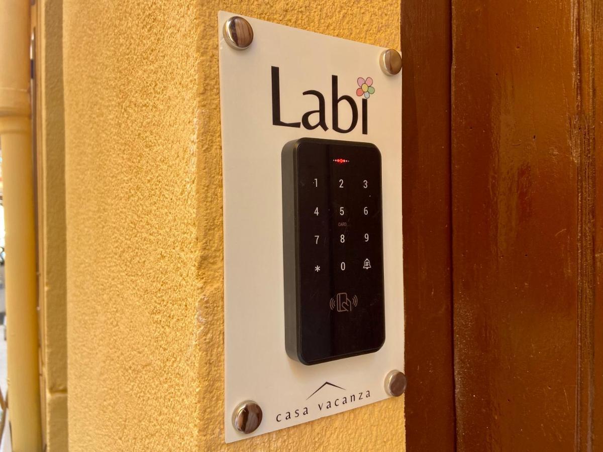 Casa Labi Apartment แตร์มินิ อิเมเรเซ ภายนอก รูปภาพ