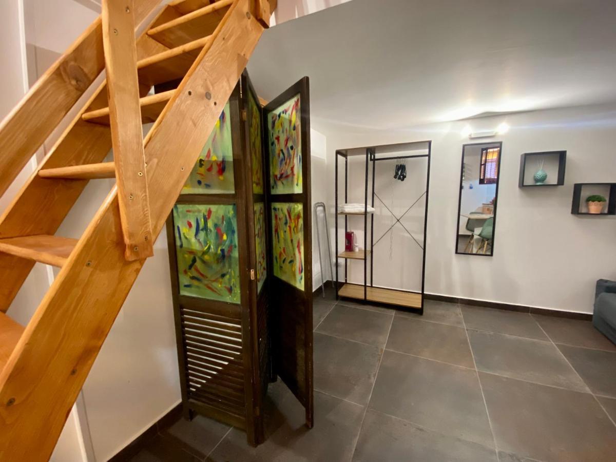 Casa Labi Apartment แตร์มินิ อิเมเรเซ ภายนอก รูปภาพ