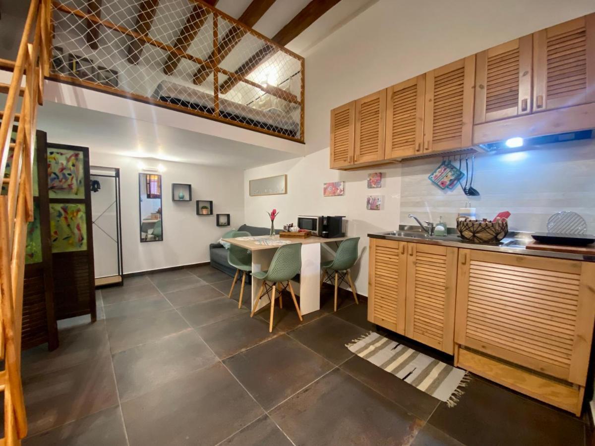 Casa Labi Apartment แตร์มินิ อิเมเรเซ ภายนอก รูปภาพ