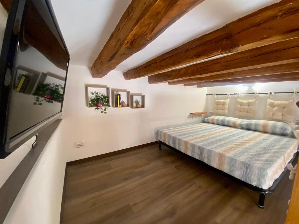 Casa Labi Apartment แตร์มินิ อิเมเรเซ ภายนอก รูปภาพ